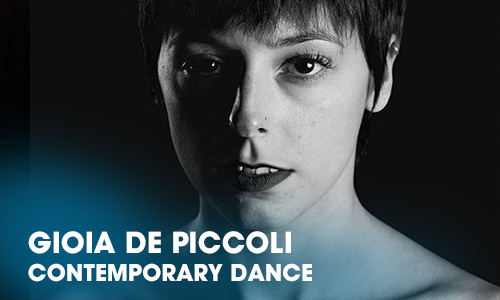 Die Dozentin Gioia de Piccoli lehrt an der Artrium Schauspielschule Hamburg das Fach Tanz: Contemporary